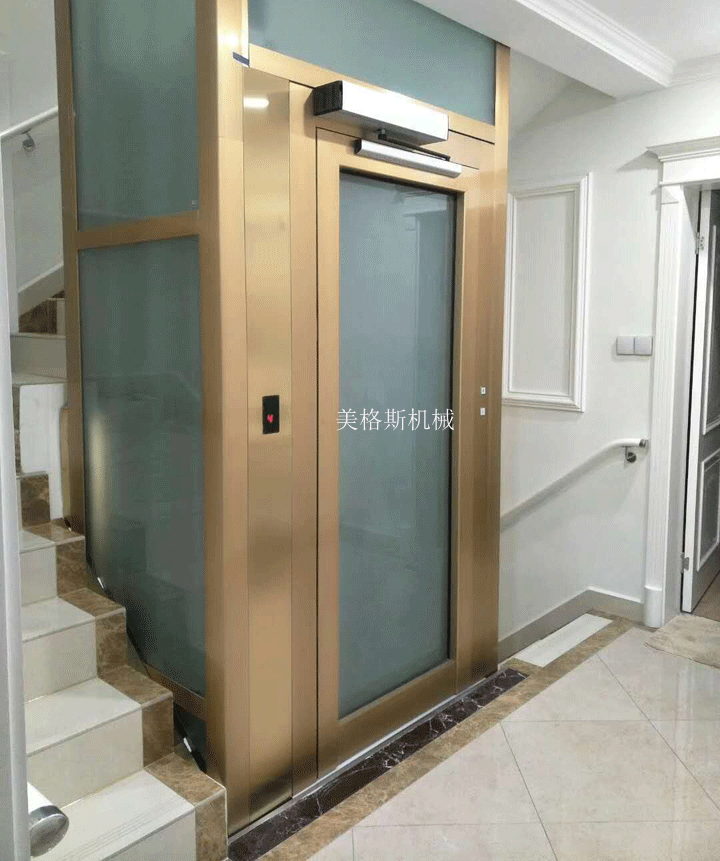 家用電梯